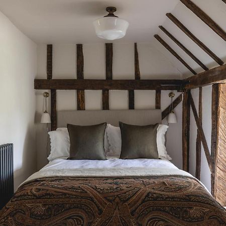 Cosy Cottage With Beautiful Garden, Hottub & Sauna Marden  Exteriör bild