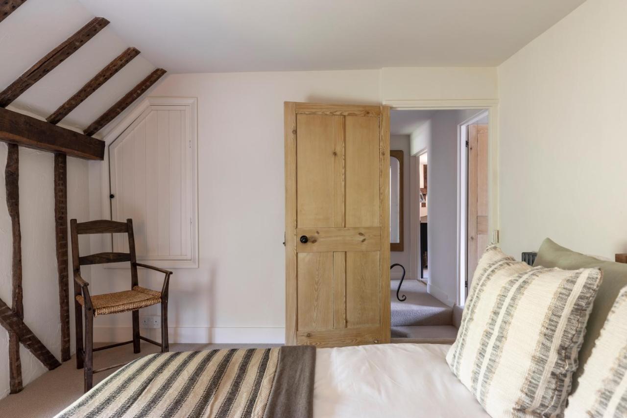 Cosy Cottage With Beautiful Garden, Hottub & Sauna Marden  Exteriör bild